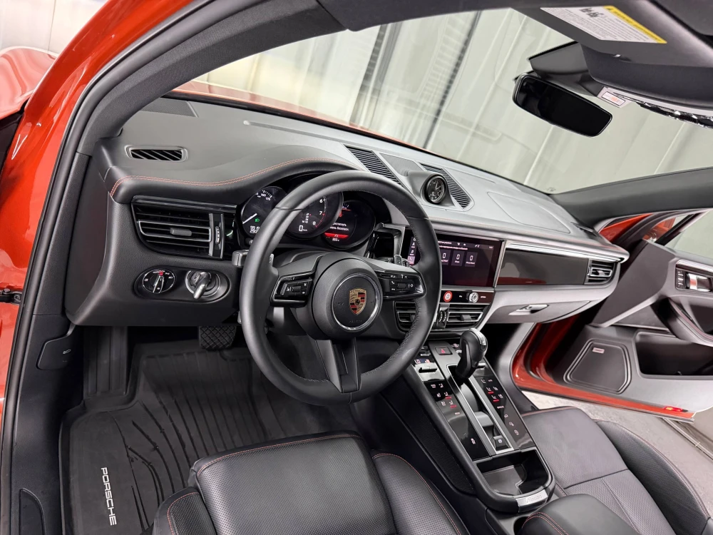 გაყიდვა Porsche Macan T 2025