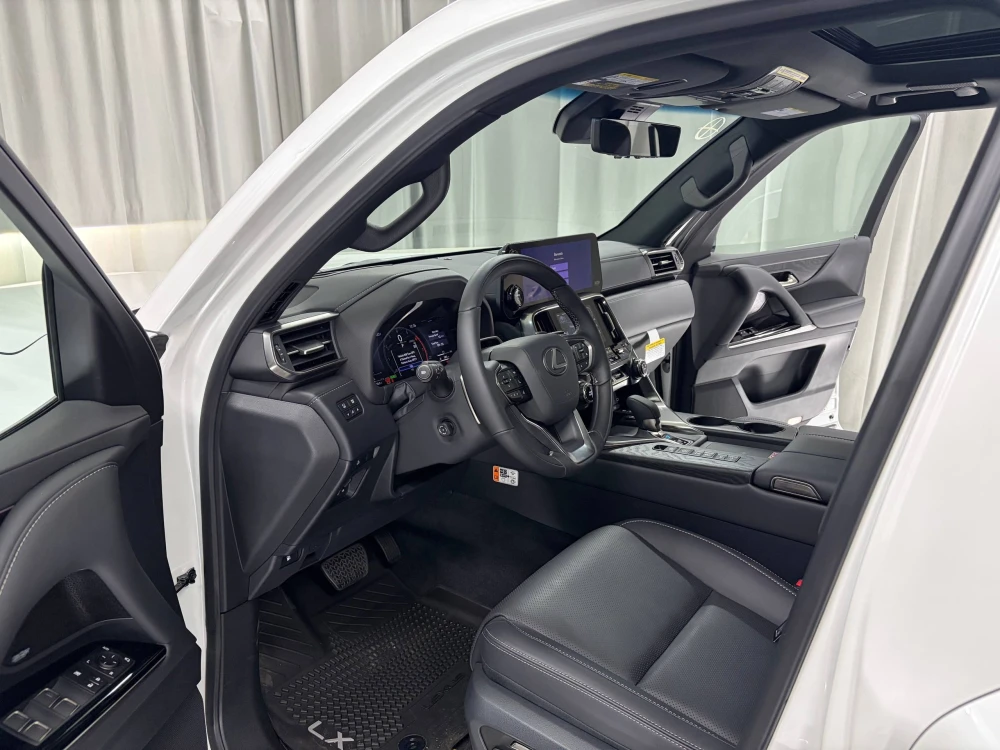 Продажа Lexus LX 700h Luxury 2026