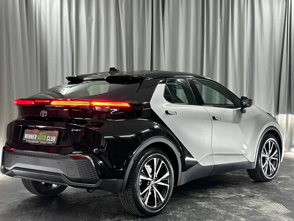 გაყიდვა Toyota C-HR 2.0 Hybrid 2024