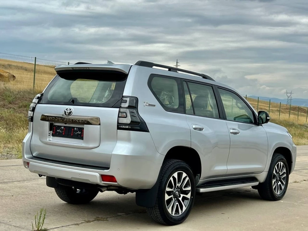Продажа Toyota Land Cruiser Prado 2022