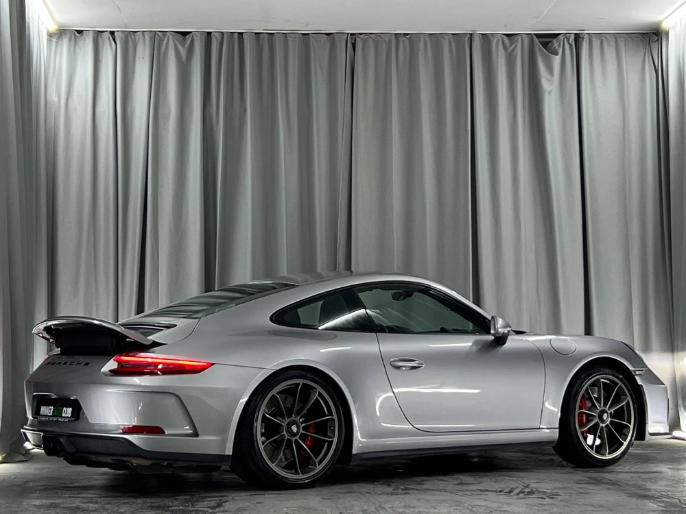 Продажа Porsche 911 GT3 TOURING 2018