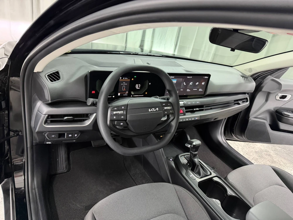 გაყიდვა Kia K4 2025