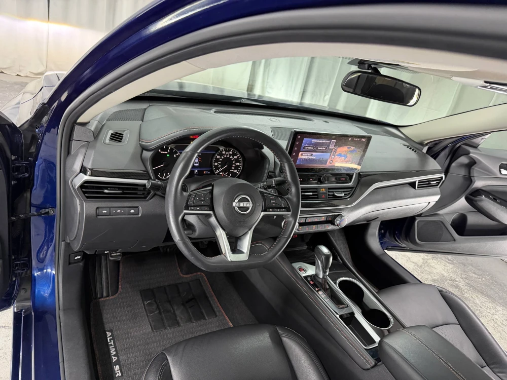 Sale Nissan Altima SR 2023