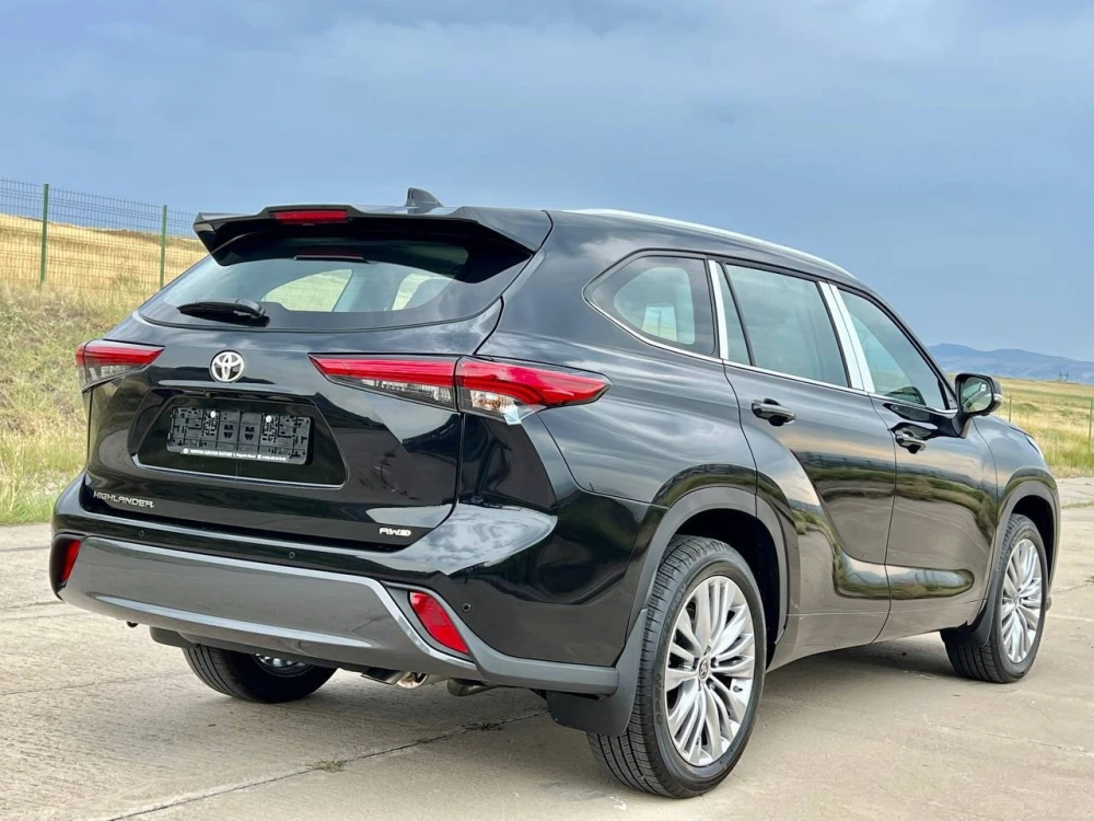 გაყიდვა Toyota Highlander 2023