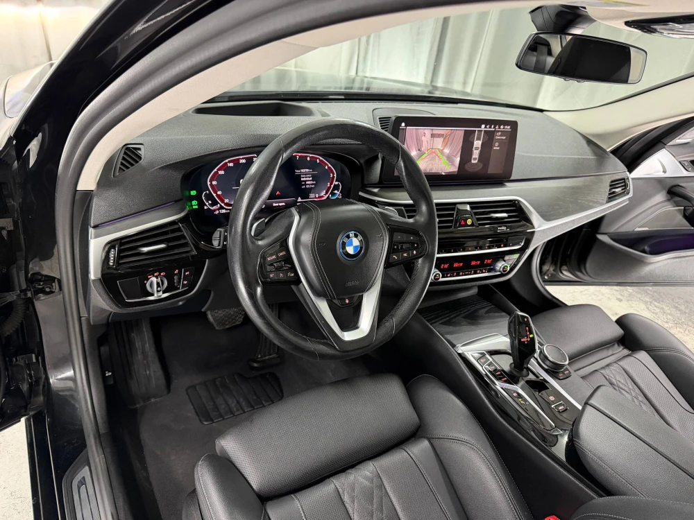 გაყიდვა BMW 530 e 2022