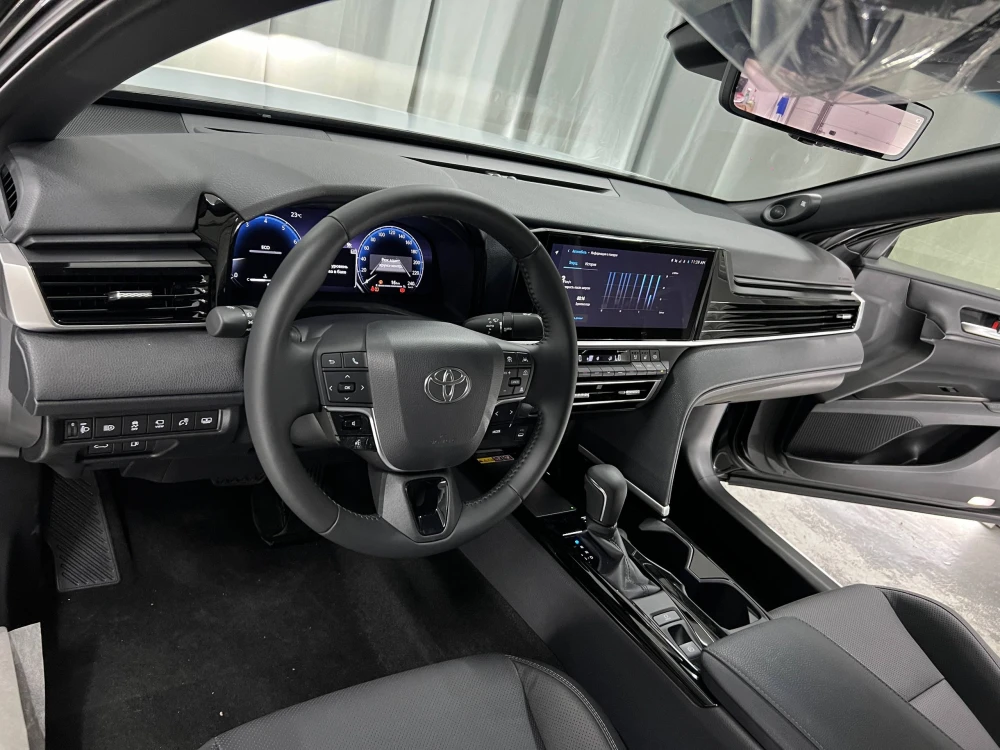 გაყიდვა Toyota Camry 2.5 2026