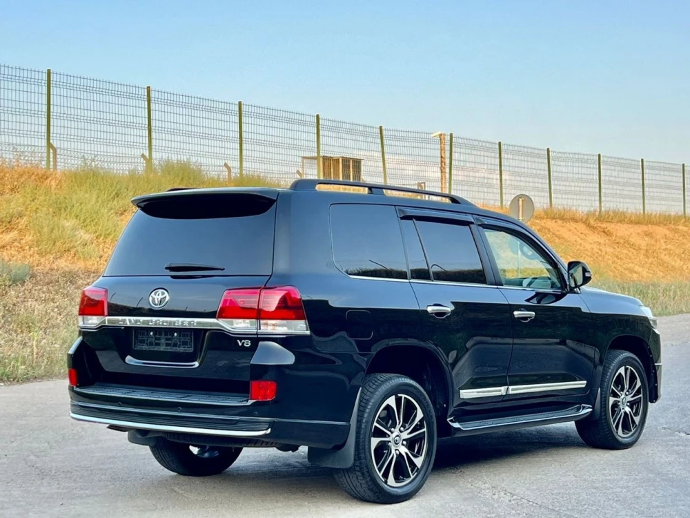 გაყიდვა Toyota Land Cruiser 200 2020