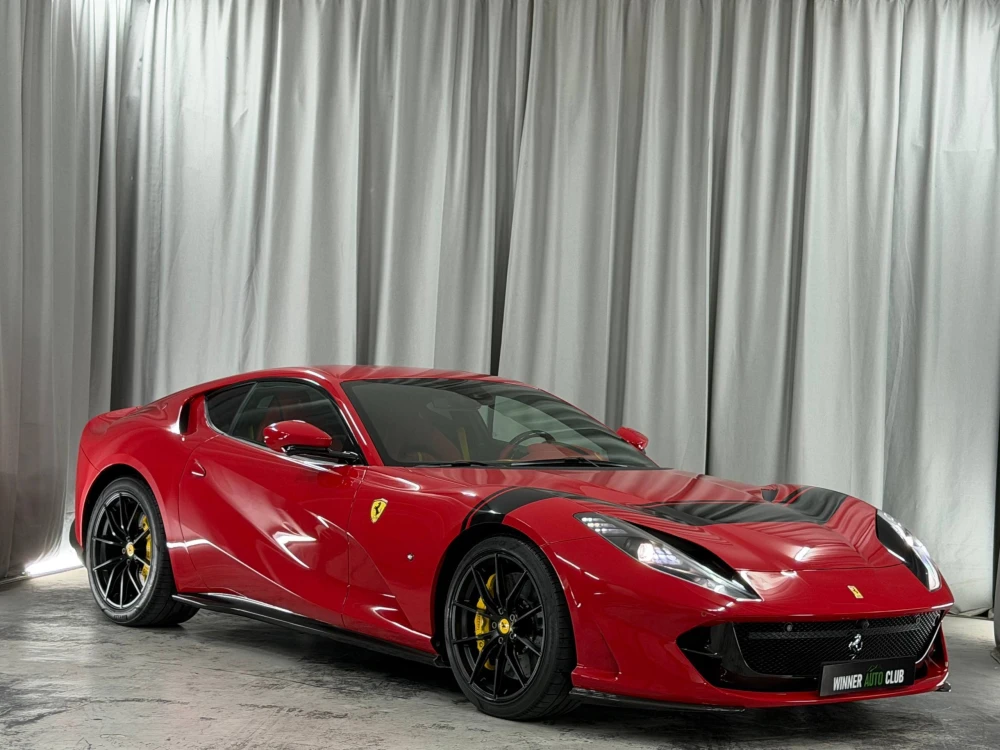 Sale Ferrari 812 Superfast 2019
