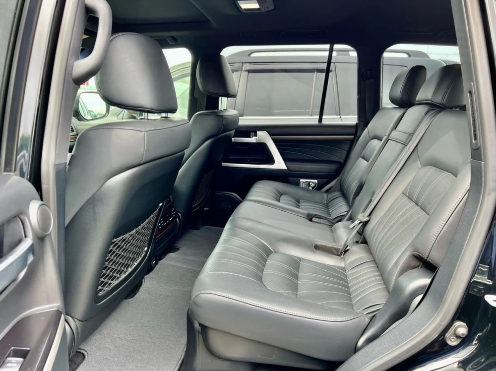 გაყიდვა Toyota Land Cruiser 200 2019