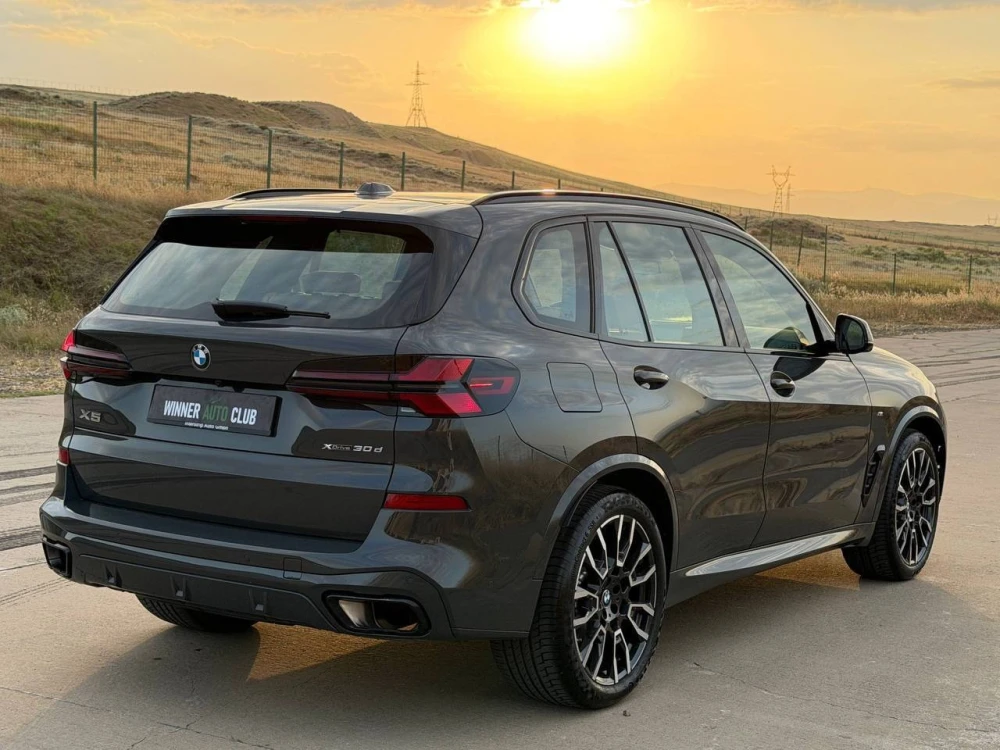 Продажа BMW X5 xDrive 30d 2025
