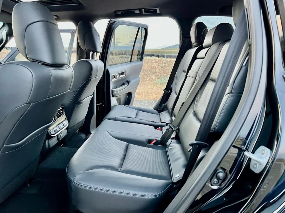 Продажа Toyota Land Cruiser 300 PREMIUM 2022