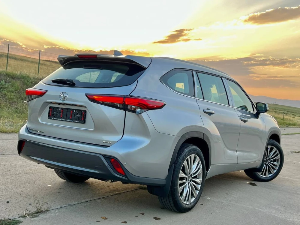 გაყიდვა Toyota Highlander 2023