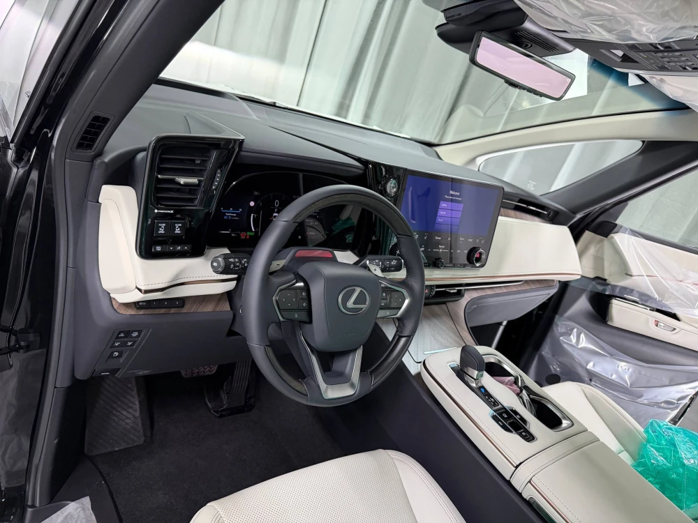 გაყიდვა Lexus LM 350h 2025