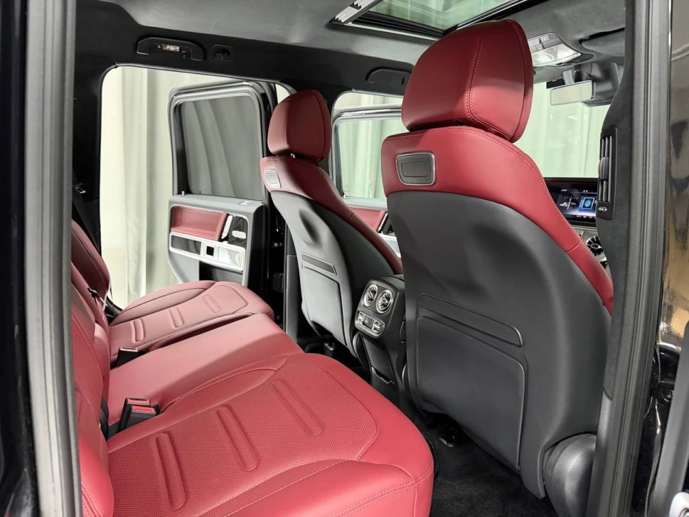 Sale Mercedes-Benz G-Class 400 d 2023