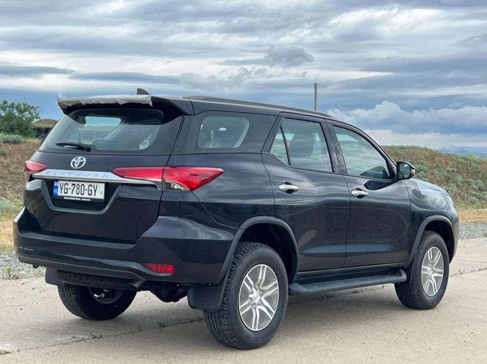გაყიდვა Toyota Fortuner 2022
