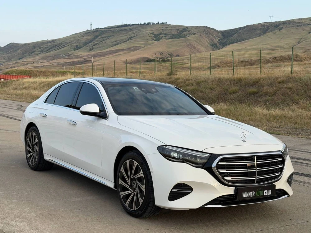 Sale Mercedes-Benz E-Class 4MATIC 2025