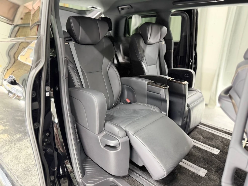 გაყიდვა Toyota Alphard 2024
