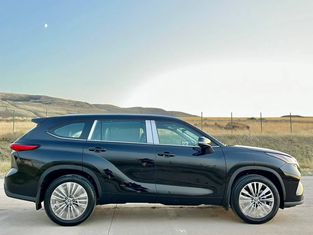 Sale Toyota Highlander 2023