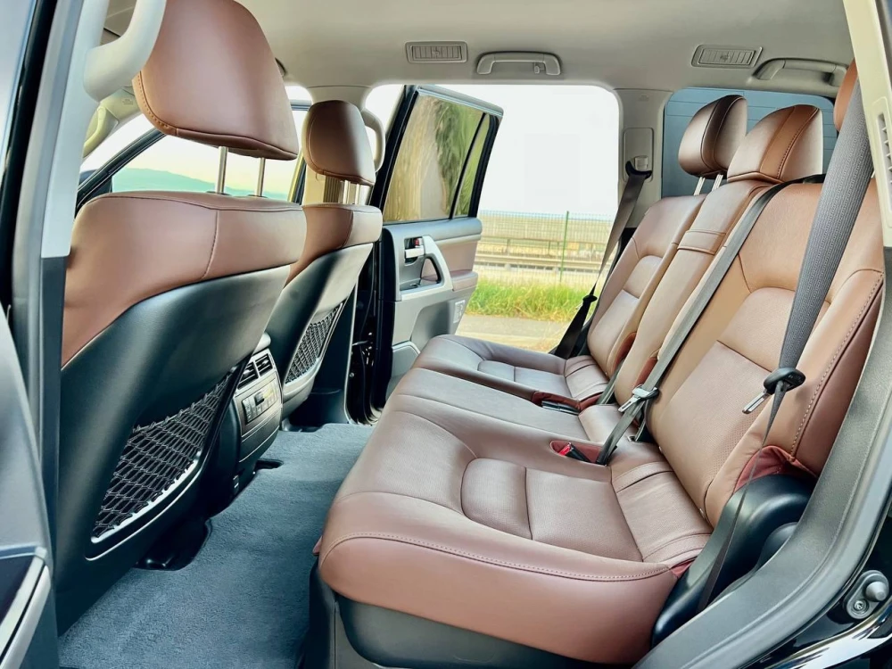 გაყიდვა Toyota Land Cruiser 200 2019