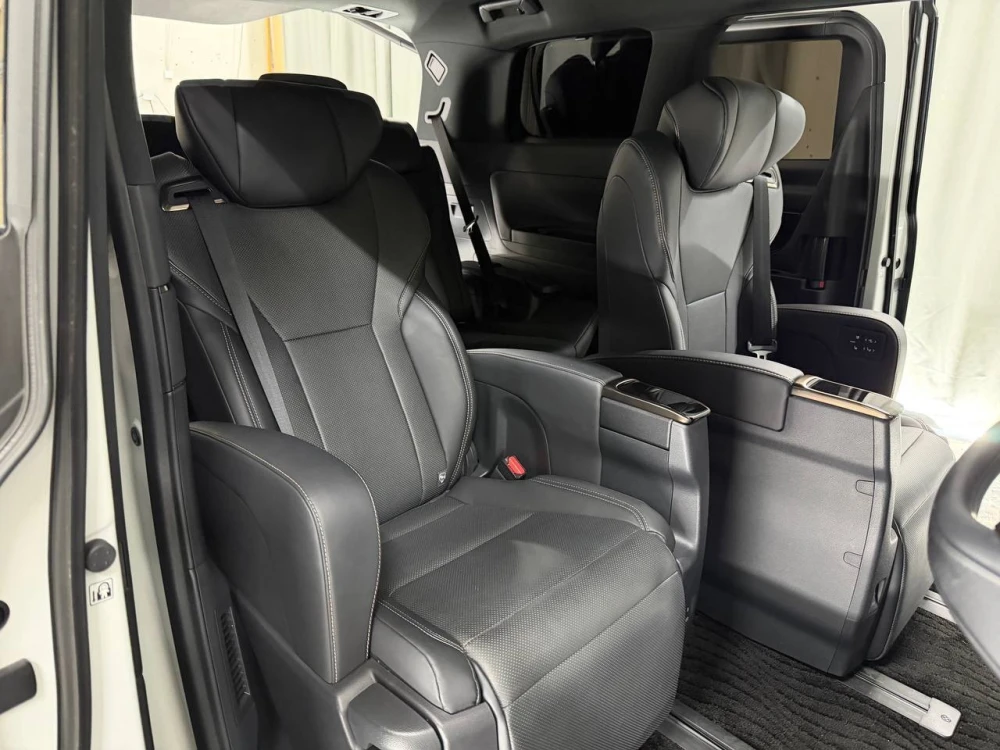 გაყიდვა Toyota Alphard 2024