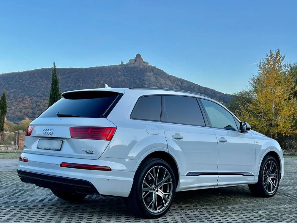Sale Audi Q7 2019